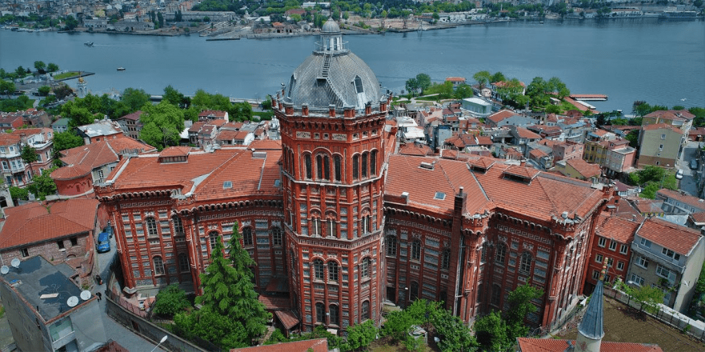 balat Özel Fener Rum Lisesi ve Ortaokulu